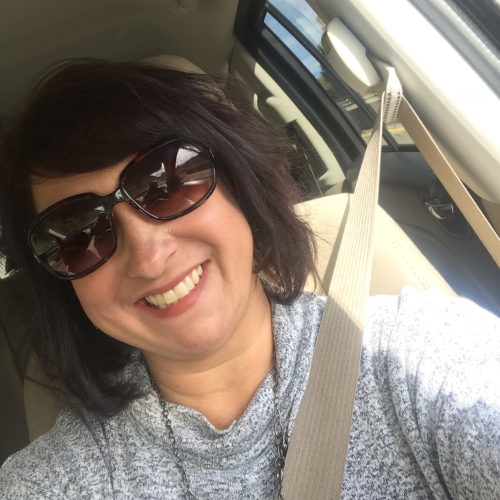 Meet your Posher, Vanessa